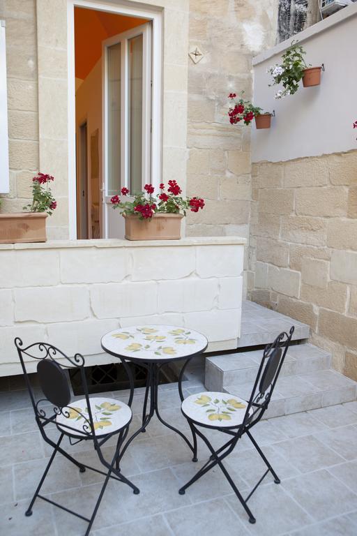 19Venti Bed and Breakfast Lecce Exteriör bild