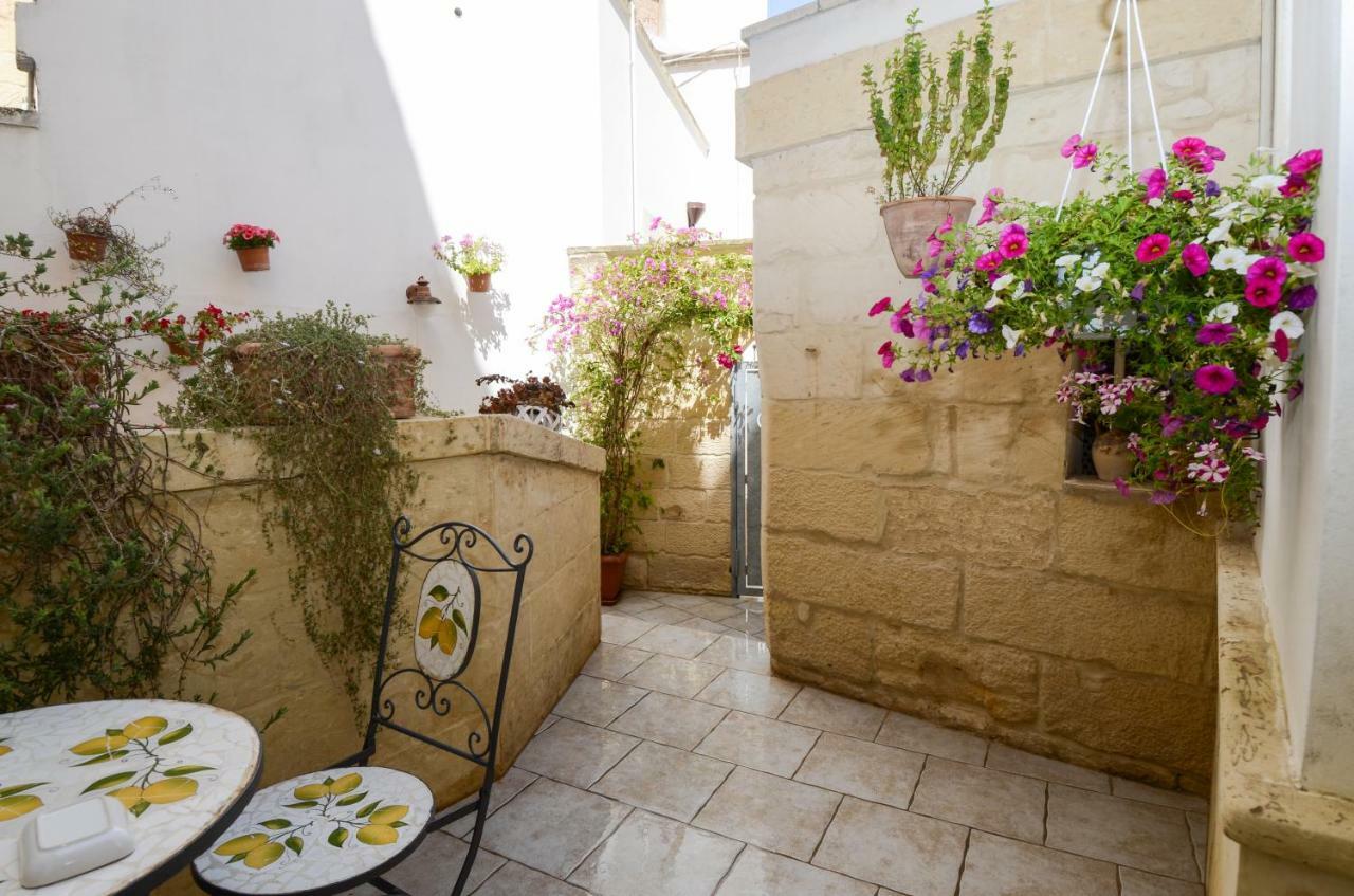 19Venti Bed and Breakfast Lecce Exteriör bild