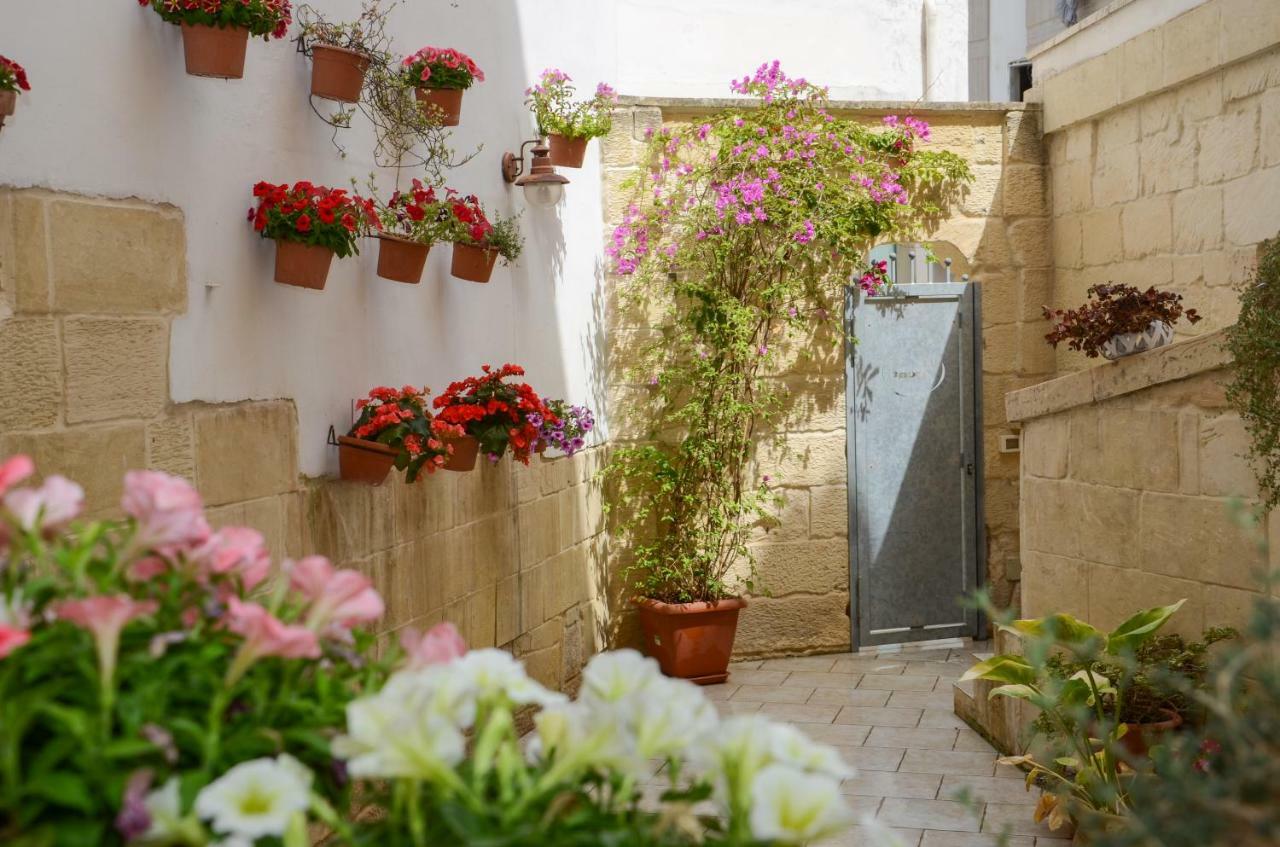 19Venti Bed and Breakfast Lecce Exteriör bild